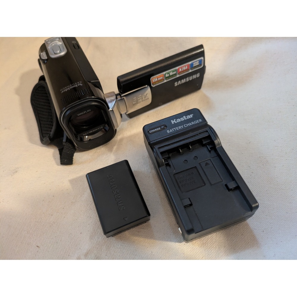 Samsung SMX-F40 Black Digital Camcorder‎ 65x Intelli-Zoom Schneider Lens Working